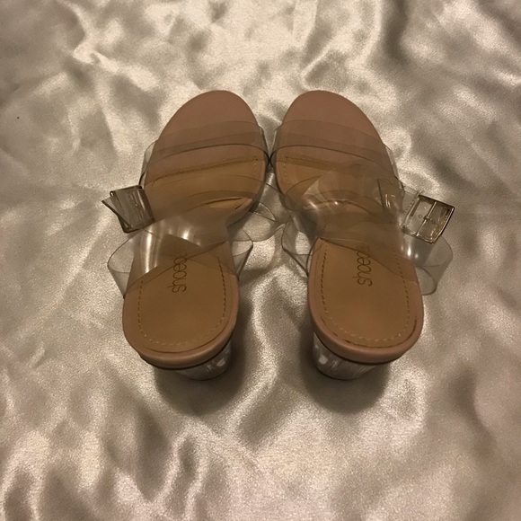 Clear open toe heels - Picture 4 of 5